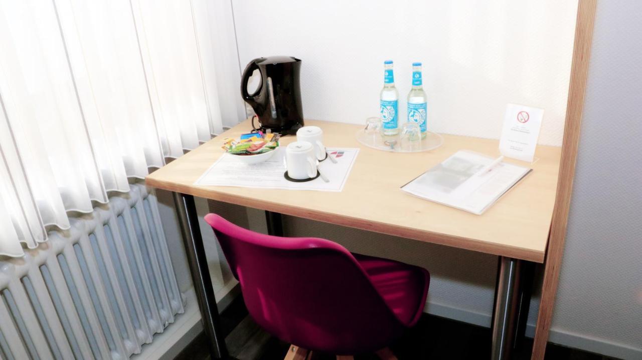 Europa-Haus-Bocholt - Bett & Bike Hotel Bagian luar foto